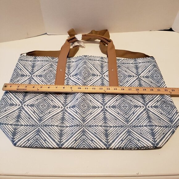 Ikat Blue Weekender Bag with handles and long strap NWOT - Picture 8 of 10